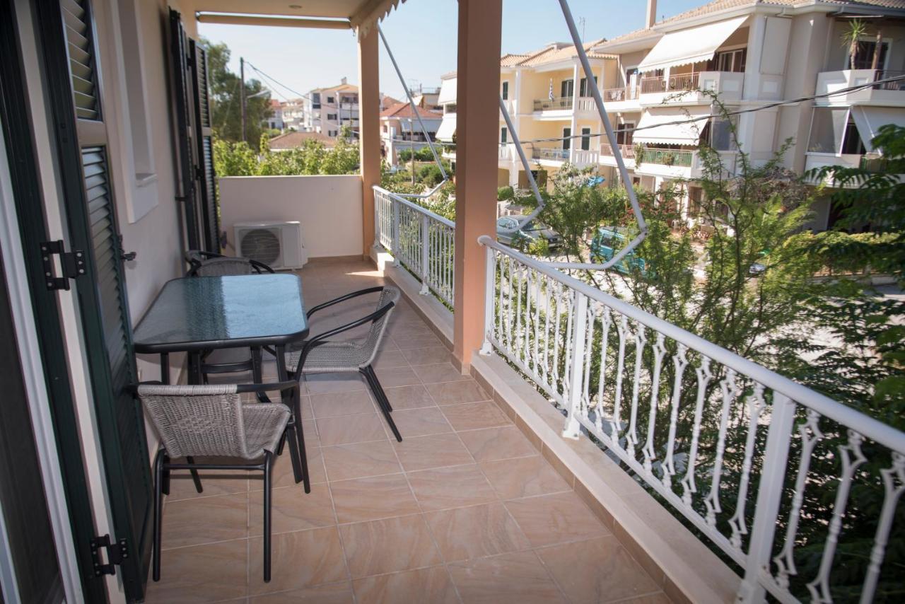 Victoria'S House In Lefkada City Apartment Exterior photo
